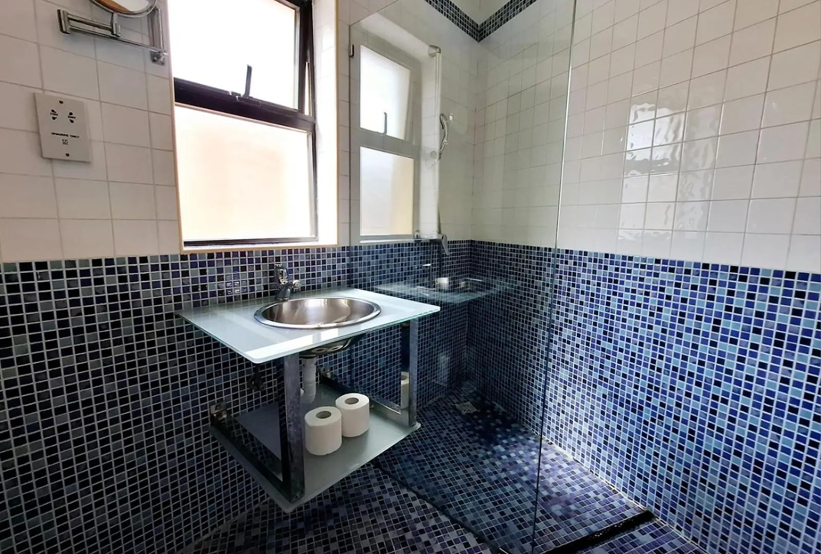 V86 - The 2 Bedroom Central Spot Sliema